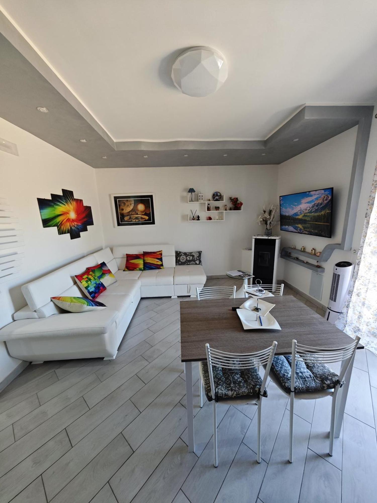 Appartamento Relais Vittoria Castel San Lorenzo Esterno foto